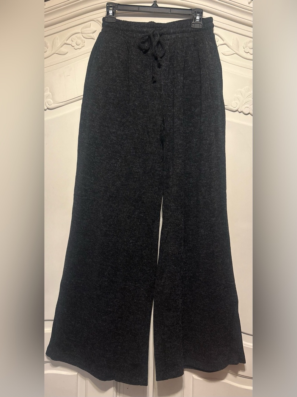 NWT Dear Scarlett Black Hacci Knit Loungewear Set - Picture 2 of 5